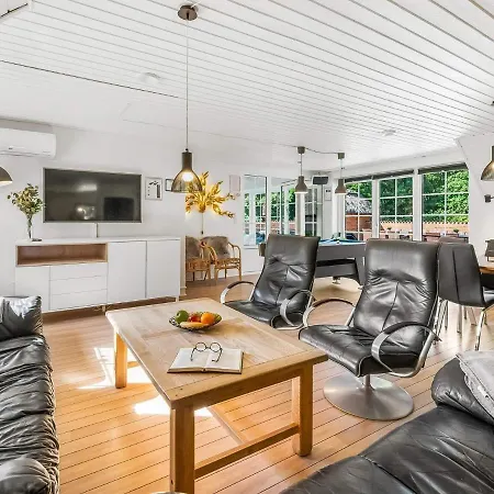 Holiday Lxxiii Holiday home